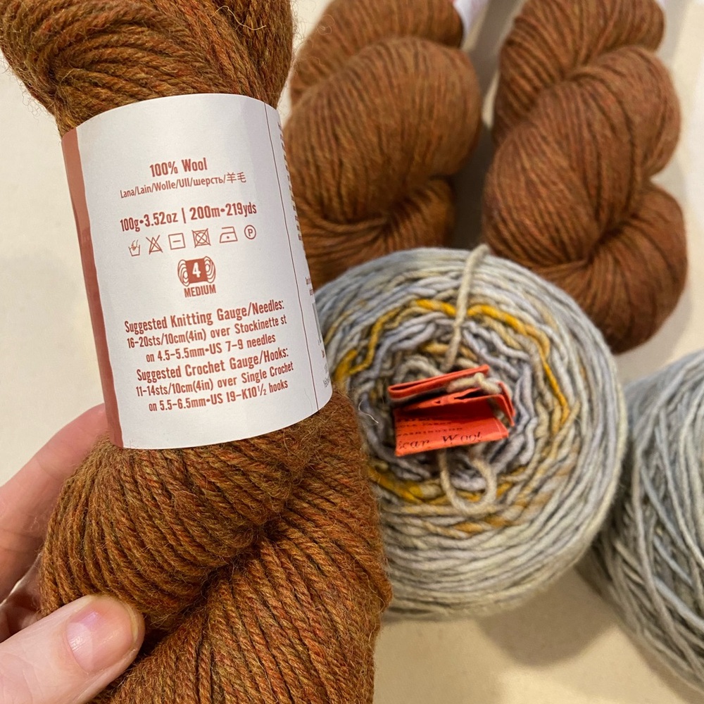 Vintage Spincycle Yarns and discontinued Mirasol Huni- Prairie Skies Shawl Kit - Picture 6 of 11